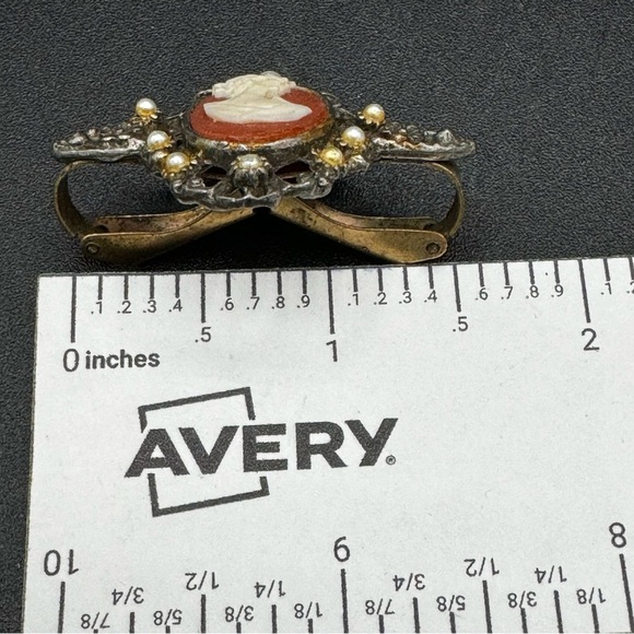 Very Old Vintage Carved Shell Cameo Scarf Clip - Picture 10 of 15